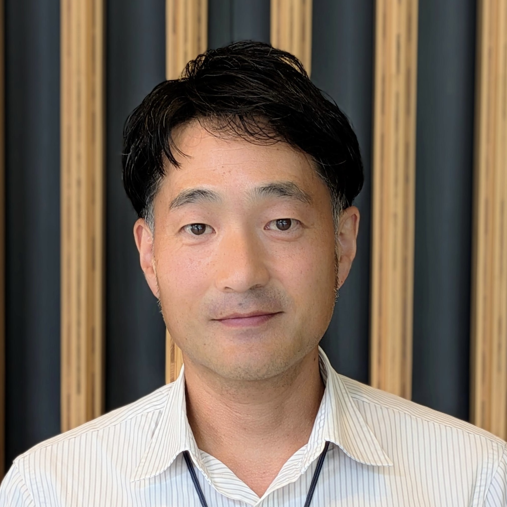 大柿 顕一朗 氏